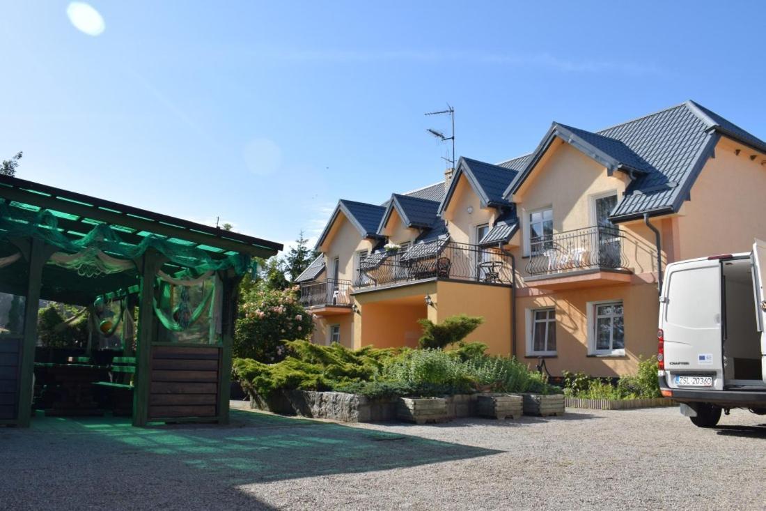 Hotel U Rybaka  Jezierzany Exteriér fotografie
